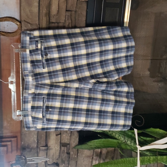 Chaps dress shorts. Men's - Picture 2 of 3